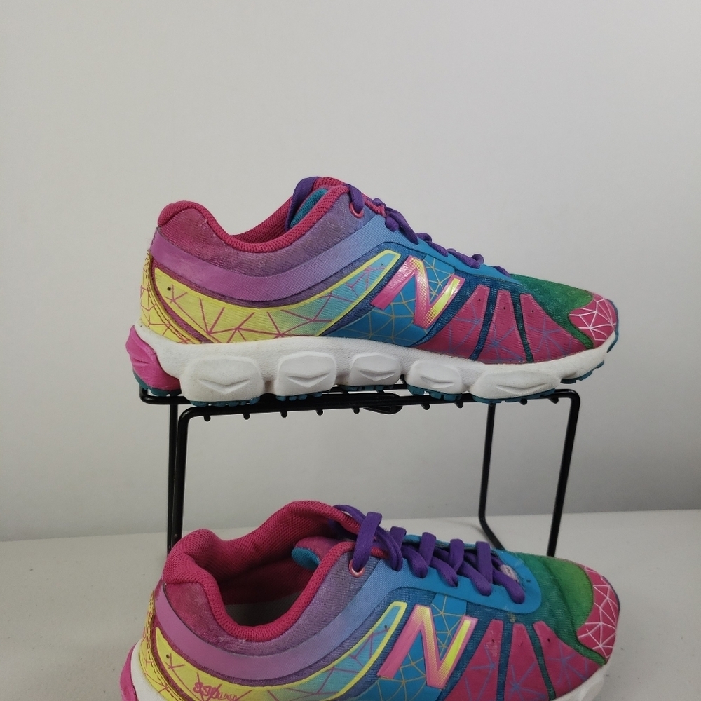 NEW BALANCE LACE-UP RUNNING Sz 1M Girls Sneakers - Picture 6 of 12